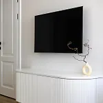 Apartman Cohost I 2bd Near Centre